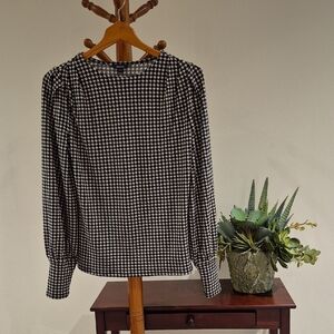 RW&CO, Black and Tan,  Houndstooth Women's Top/ Blouse, Stretch, Sm.
